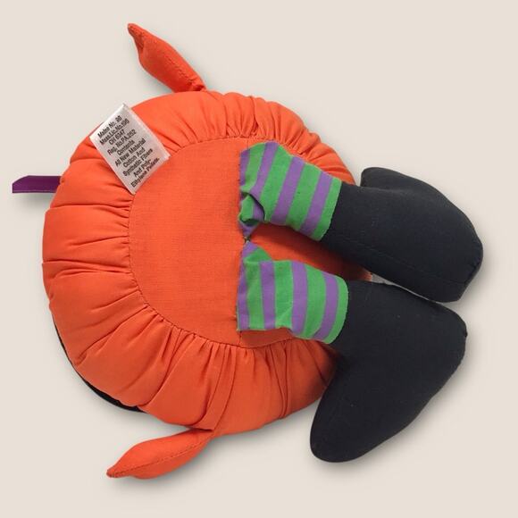 1982 Vintage Hallmark Orange Pumpkin Witch Halloween Bean Bag Plush - Picture 6 of 9